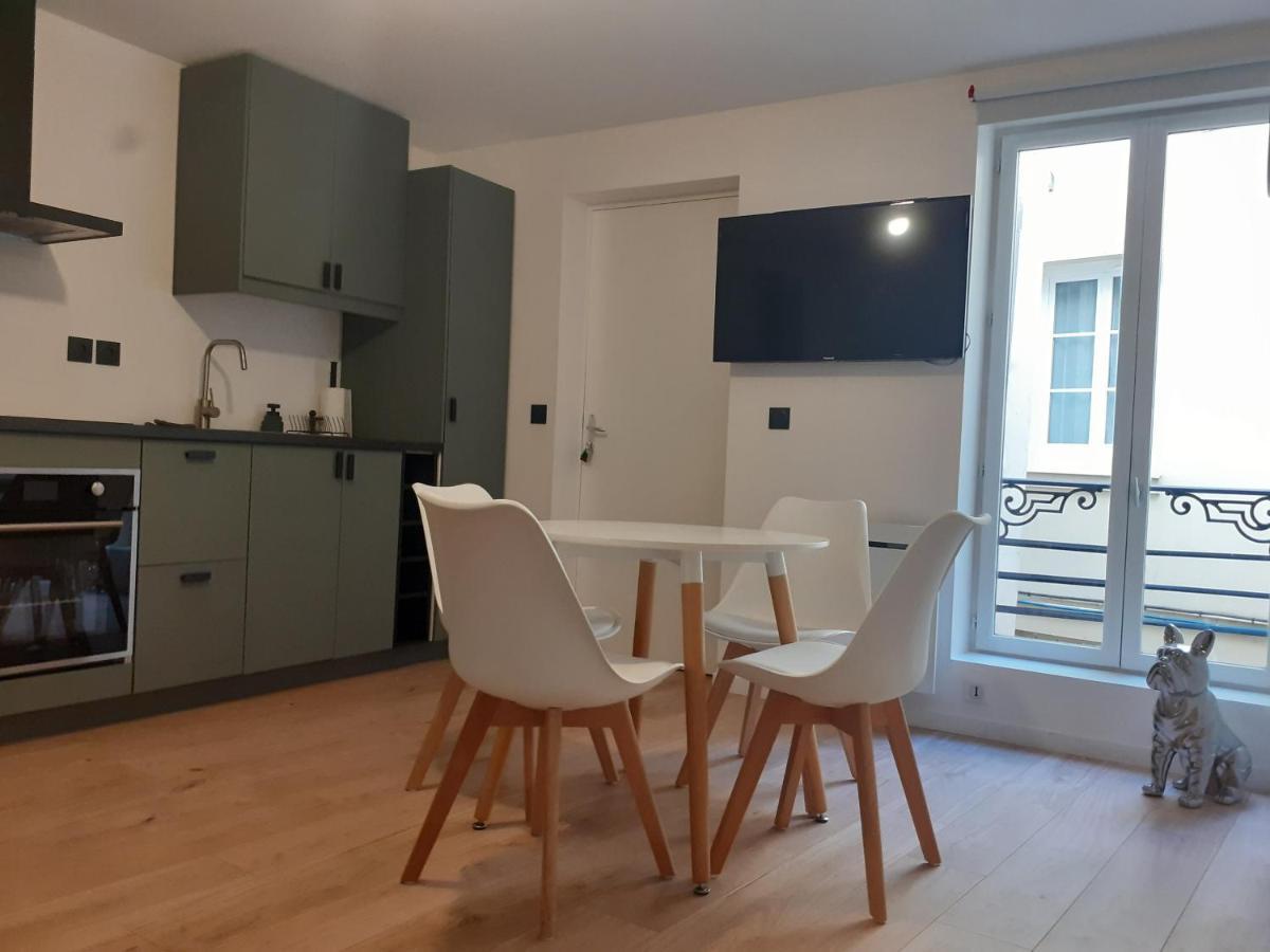 Saint-Germain-En-Laye: Grand Studio En Centre Ville A 2 Minutes Du Rer 외부 사진